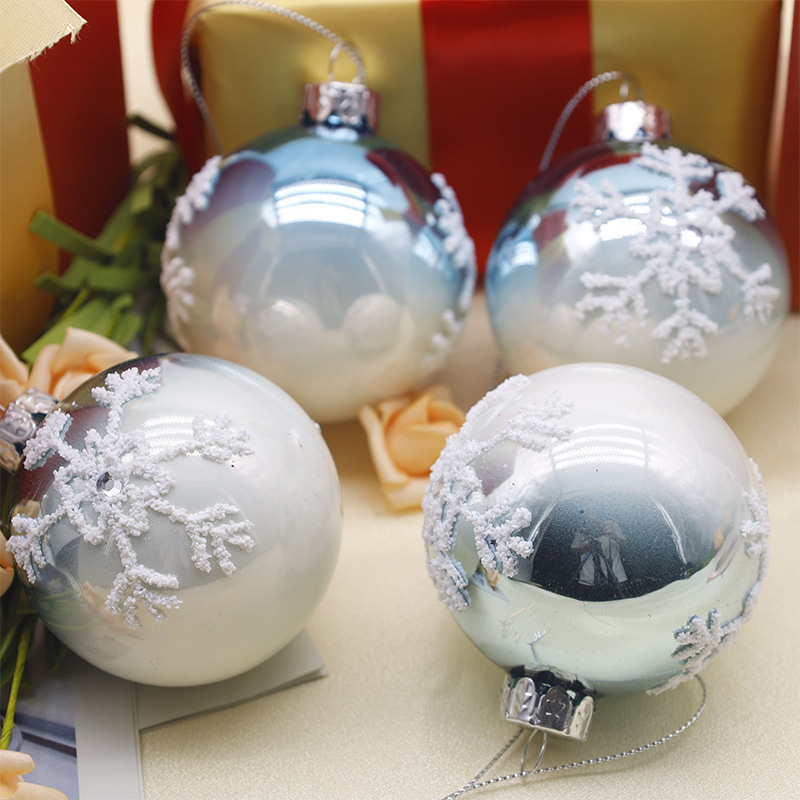 Bola Kaca Hias Natal Dalam Ruangan 8×8×8cm
